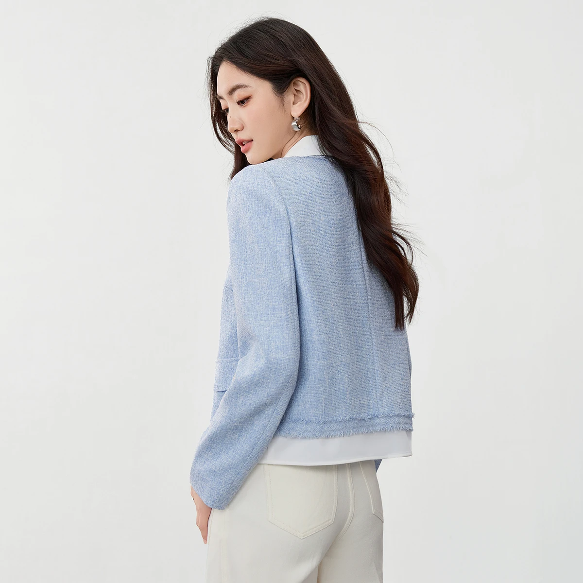 SENTUBILA Women's Short Coat Color-Block Paneled Mock-Two-Piece Coat 2025 Autumn Elegant Long-sleeve Fringed Jackets 153WA2087