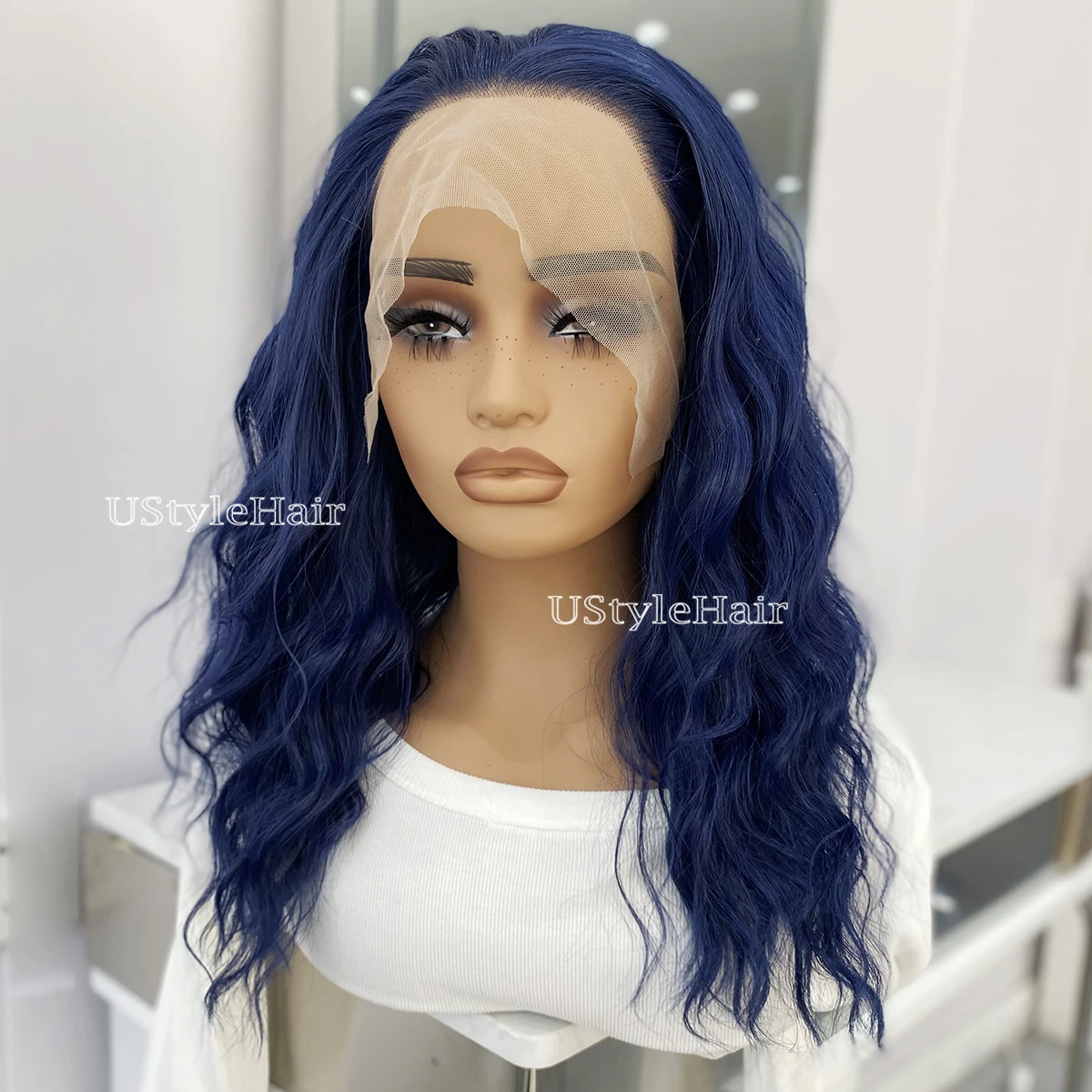 

Темно-синий короткий волнистый парик 13x4 Парик фронта шнурка для женщин Бесклеевая естественная линия волос Короткий синий парик Термостойкие синтетические волосы