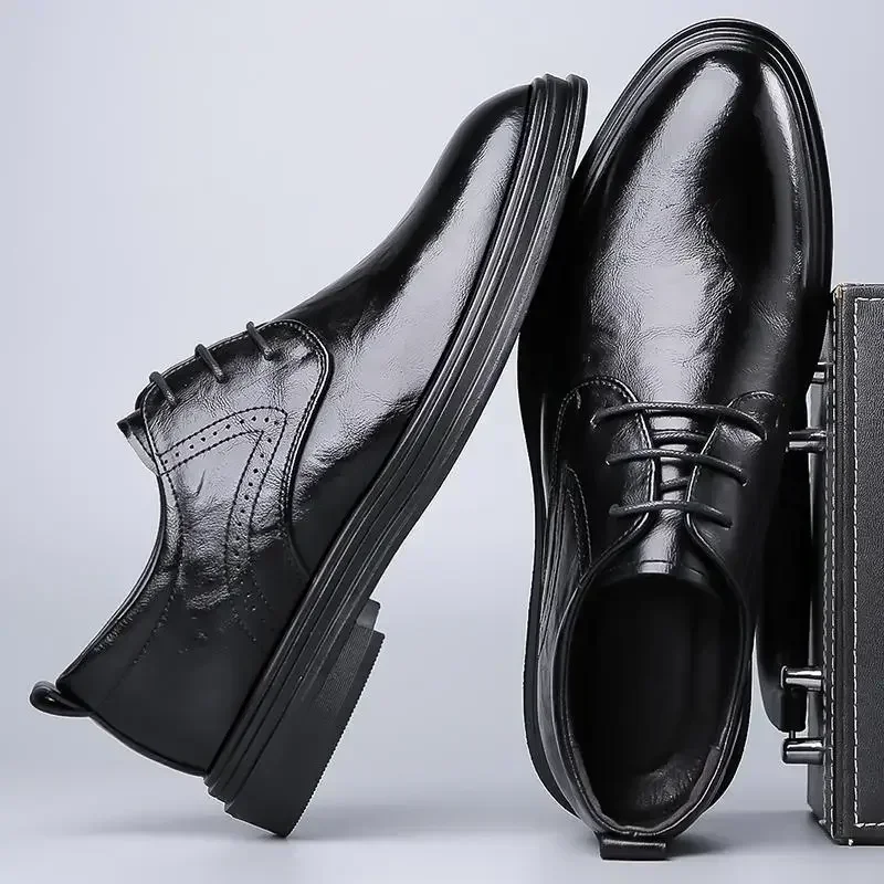 Nuove scarpe Derby da uomo fatte a mano a testa tonda stringate scarpe eleganti abbigliamento nero uomo abbigliamento formale scarpe da sposa di lusso