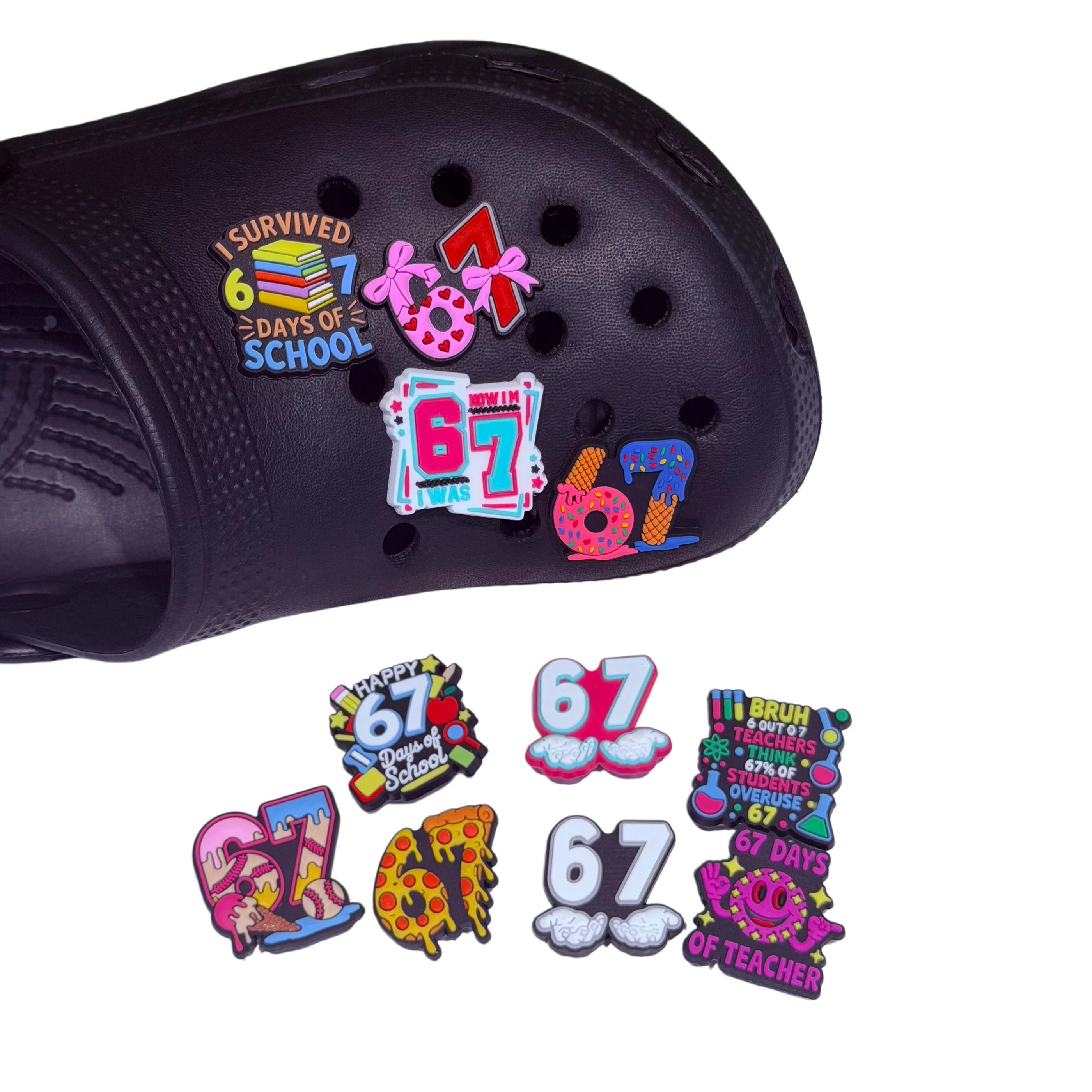 11 Stück PVC-Sandalen-Charms mit Aufschrift „I Survived 67 Days Of School Teacher Student“, bezaubernde Gartenschuh-Schnallenzubehörteile, passend für Weihnachtsgeschenke