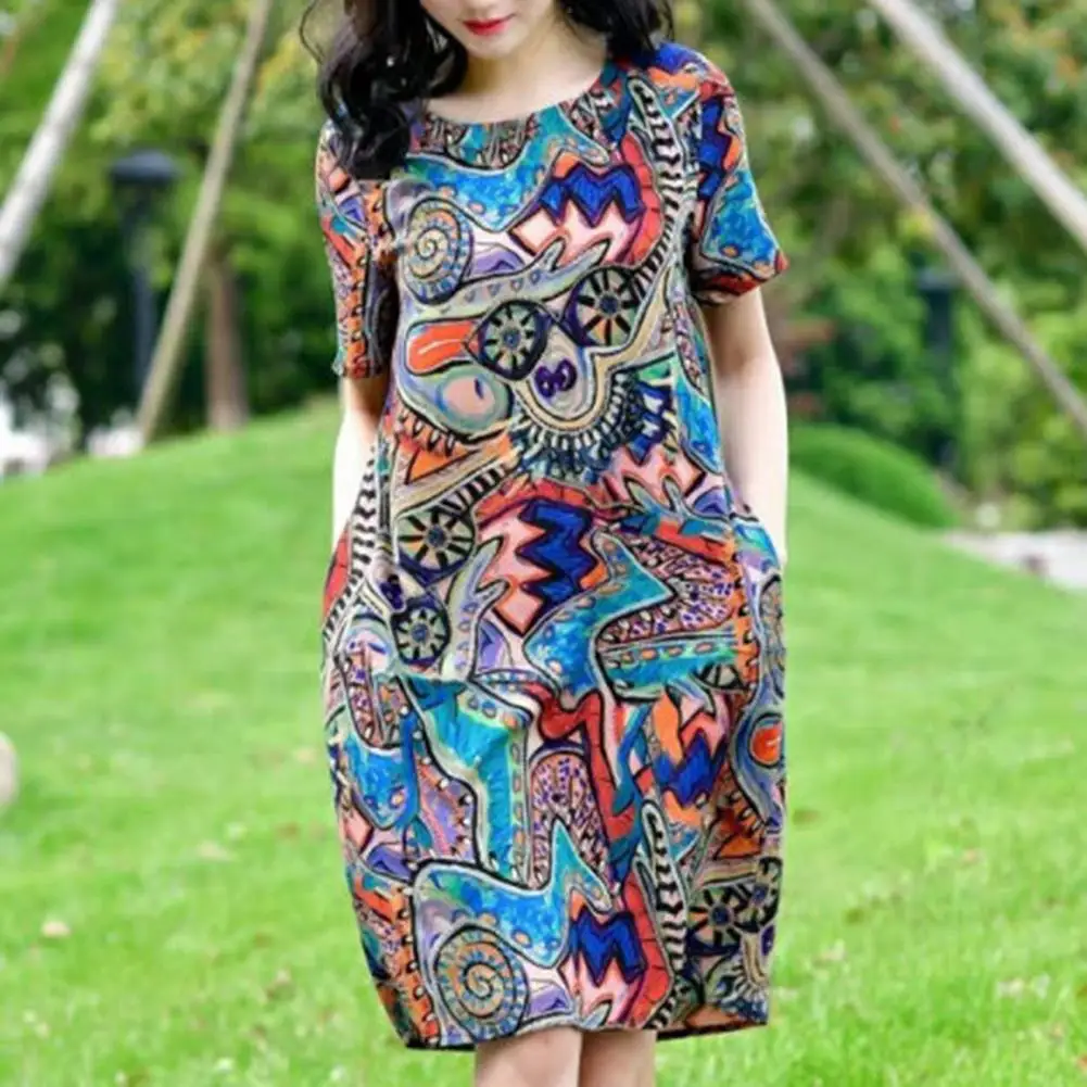 

Women Summer Dress Colorful Graffiti Print O Neck Short Sleeves Loose Knee Length With Side Pockets Pullover Shopping Midi Dress