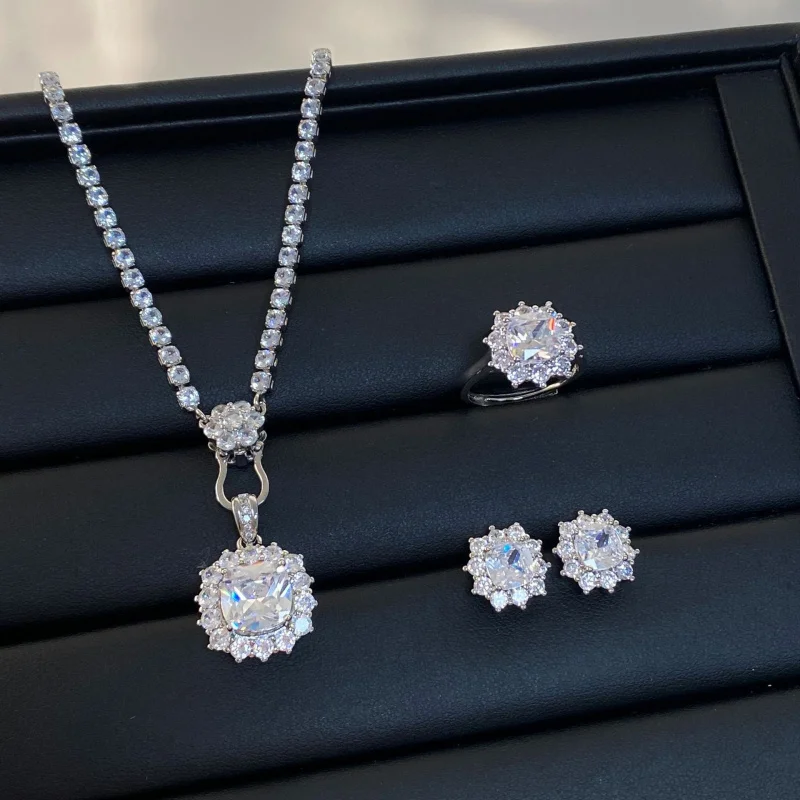 

Princess Cubic Zirconia New Open Ring for Women Fashion Earrings Pendant Set