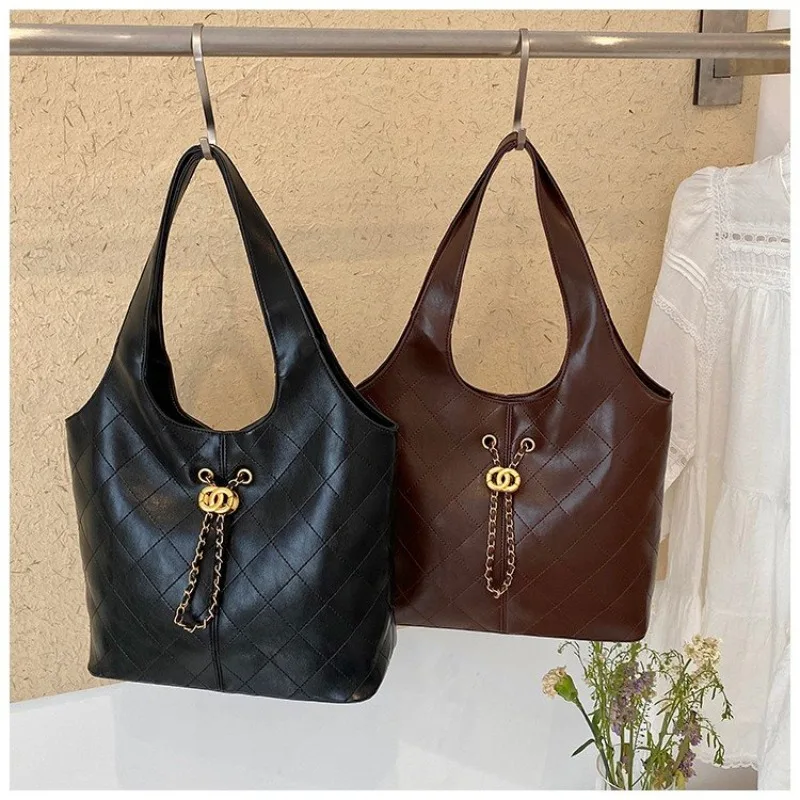 

Luxury Vintage Diaper Bag Popular Elegant High End Leather Minimalist Original Letter Logo Messenger Tote Bag