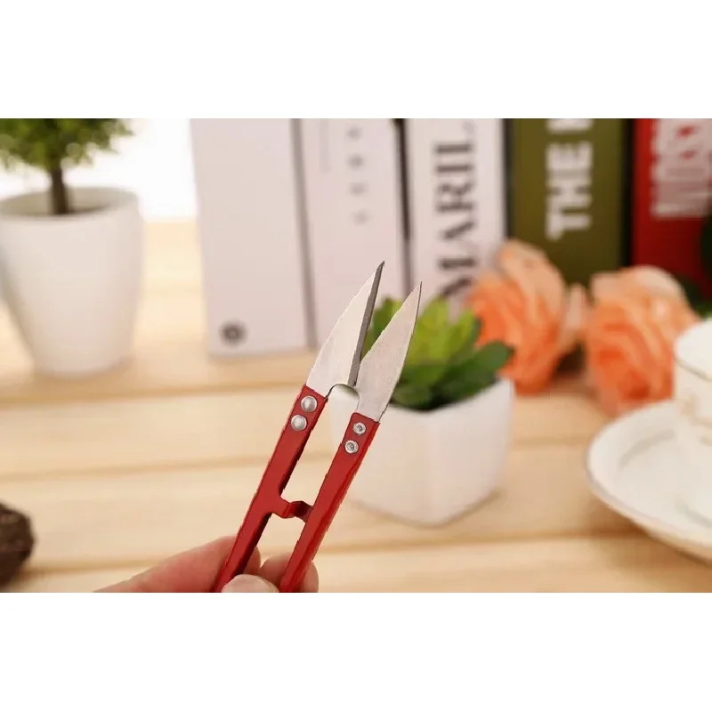 1Pcs Shears Cutting Sewing Scissors Shears Cross Stitch Scissors Embroidery Scissor U Thread Scissors for Fabric DIY