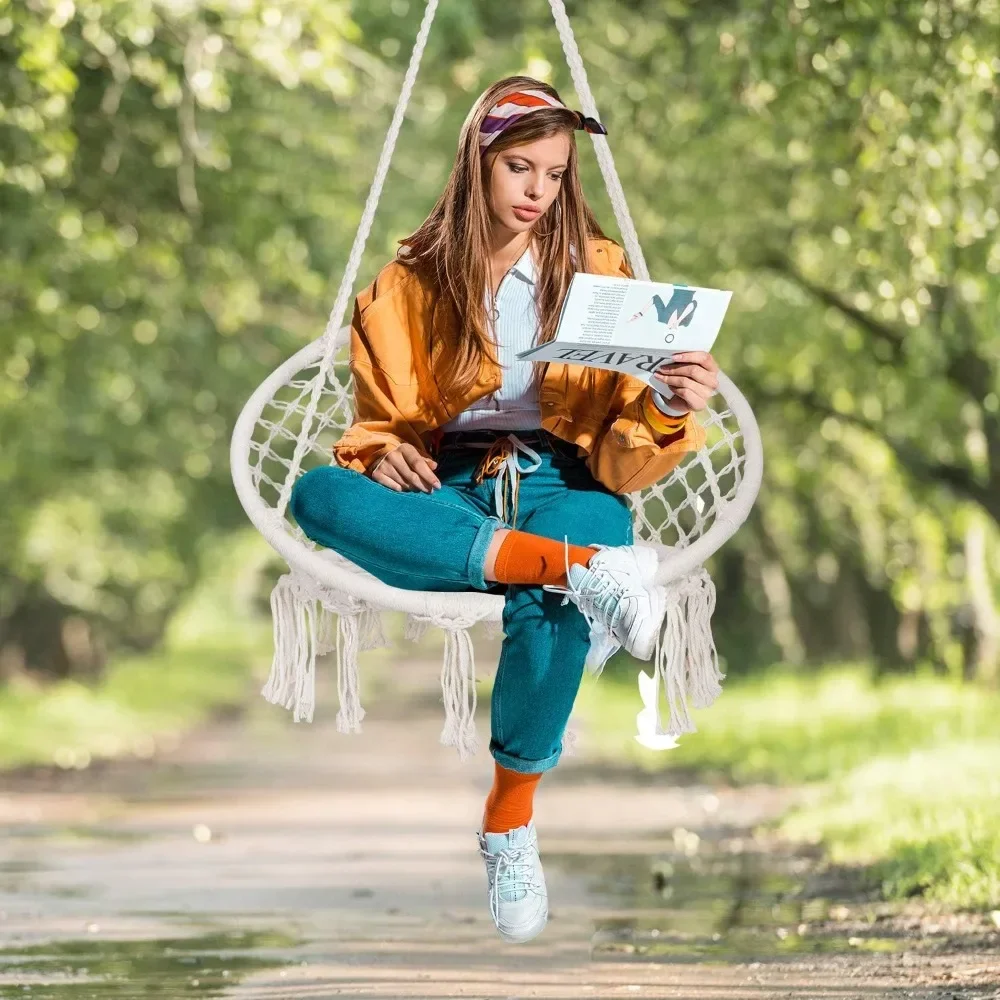 

Hanging Chair Swing Chair with Tassels, Bohemian Style Cotton Rope Mesh Hammock Chair Indoor & Outdoor