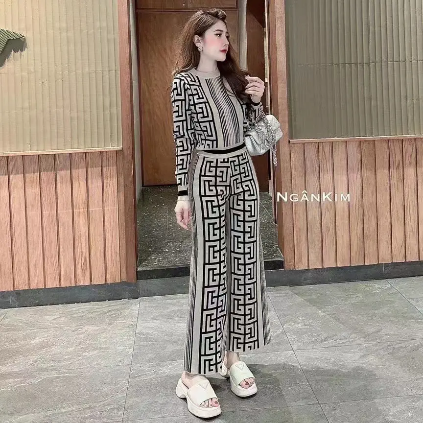 2024 Women\'s New Fashion Maze Print Knitted Top + Wide Leg Pants Casual Comfort Set Temperament Commuter Two-piece Set