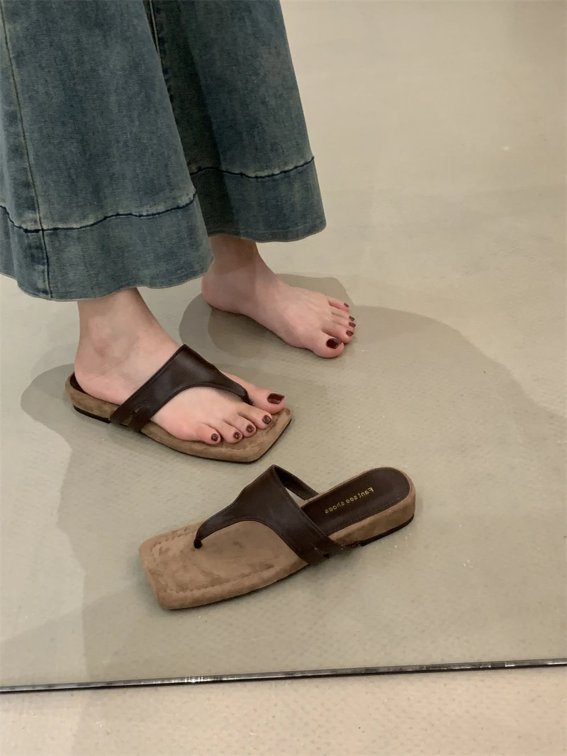 

Casual Flip Flops Women Shoes for Outdoor Wear 2025 New Anti Slip and Anti Odor Slippers Women Beach Sandals Summer Women Shoes