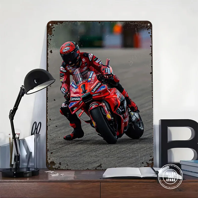 MotoGP رايدر يميل إلى بدوره تين تسجيل الجدار ملصق فني غرفة نوم الديكور غرفة خمر علامات معدنية للرجل كهف الديكور المنزل #2