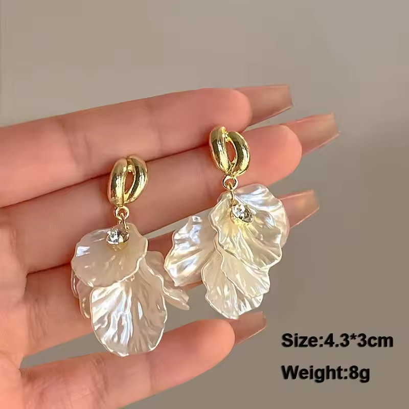 Pure White Women's Dangle Earrings Blooming Flower Acrylic Enamel Butterfly Imitation Pearl Heart Hanging Earrings Elegant brinc - Image 24