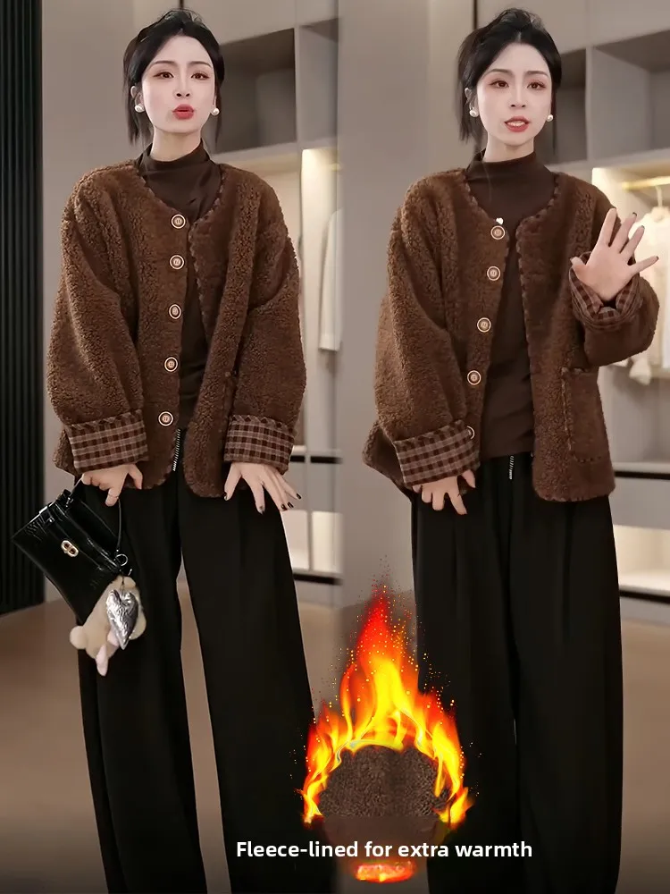 เสื้อโค้ทพัฟเฟอร์ผ้าฝ้ายบุขนเป็ดทรงหลวมสไตล์เกาหลีสำหรับผู้หญิง รุ่น Oversized ให้ความอบอุ่น เหมาะสำหรับใส่เดินทาง