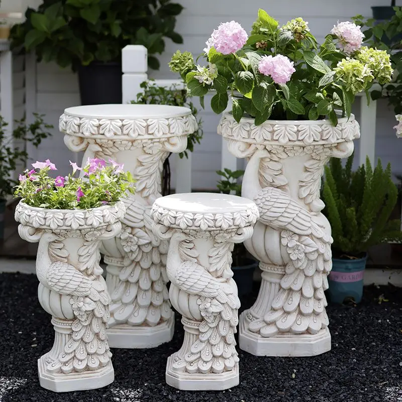 Flower pot roman column villa entrance courtyard terrace balcony decorative art ornament