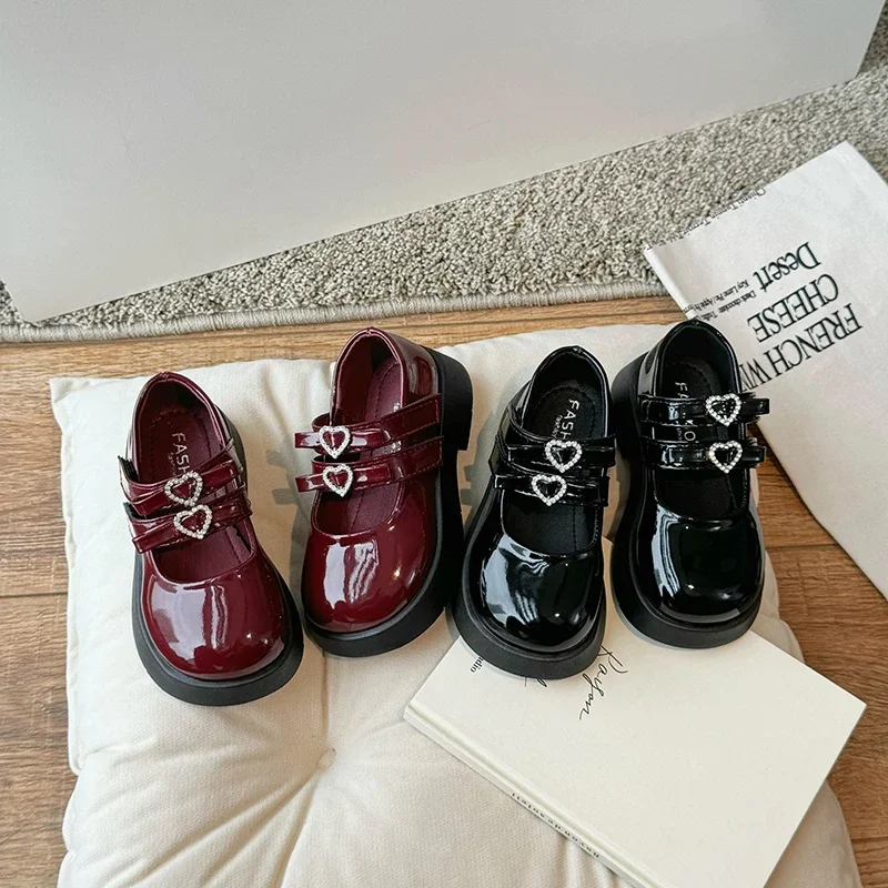 Dziewczęce buty księżniczki z kokardką Love Kids Black Performance Dance Shoes for Party 2024 New Girls Leather Shoes Round Toe Soft Sole