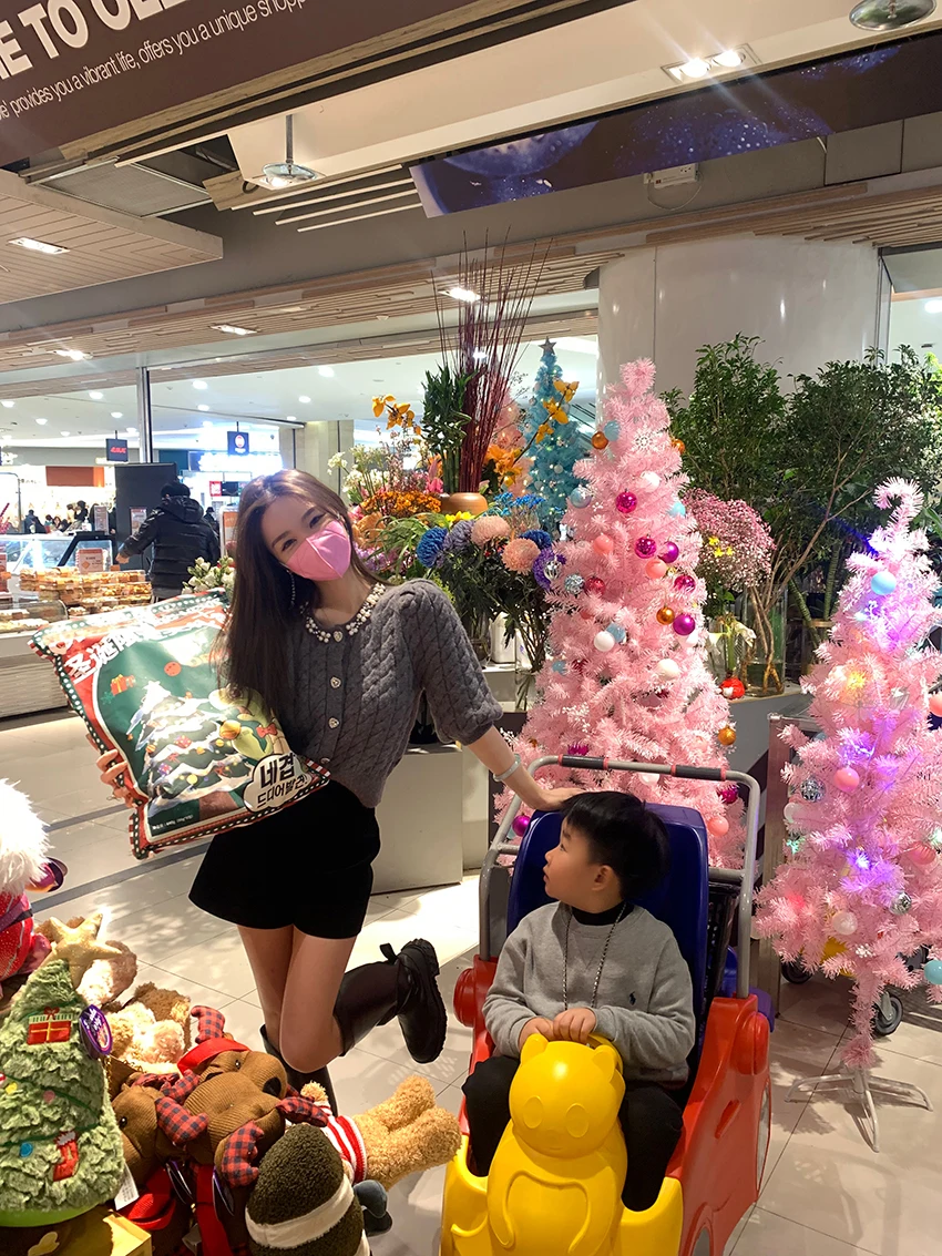 

Lilylikes Heavy Industry Handmade Water Diamond Hong Kong Sle Bubble Sve Twist Flower Sweater Cardigan Women's Knittedwear