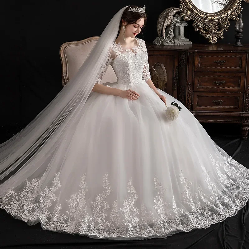 Royal Style Elegant Lace Wedding Dress Ball Gown Mid-sleeve Floor-length Flower Embroidery Wedding Long Sleeve Dress for Women