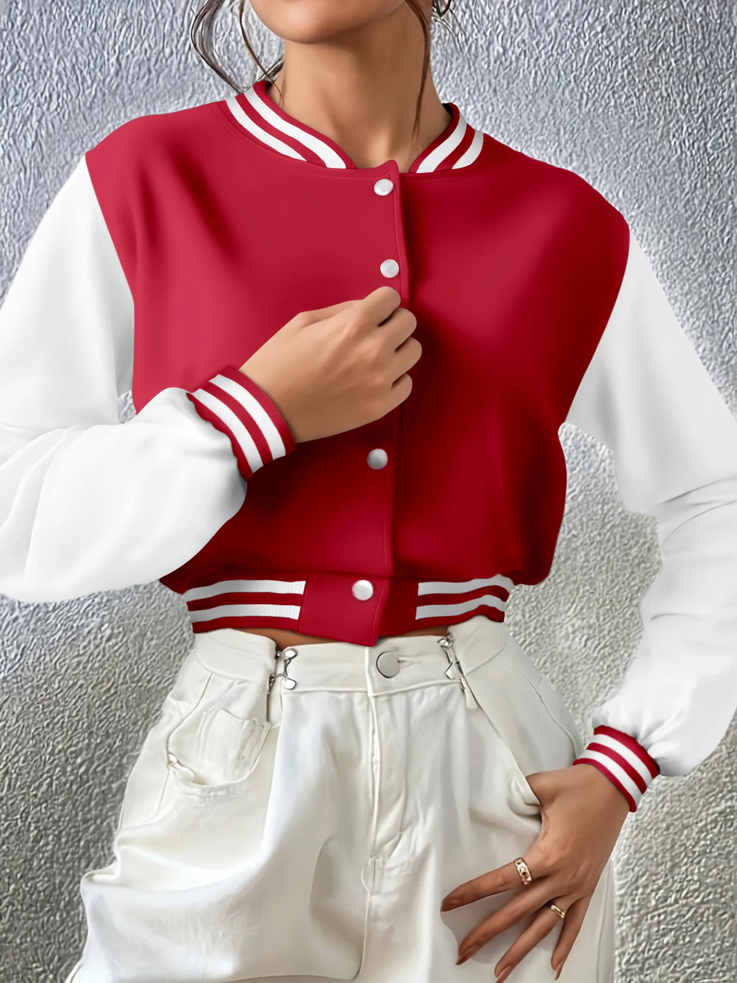 

Женская укороченная куртка-бомбер в стиле ретро-преппи, приталенная, с ребристыми манжетами и подолом