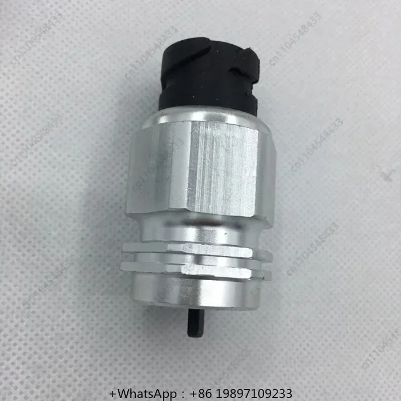 Applicable To Sinotruk Howo Light Truck Flat Head Odometer Speed Sensor Commander Titan WTC2.6 * 4A1-646