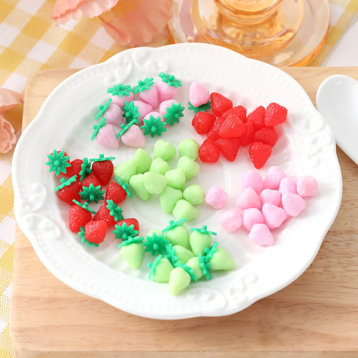 Kawaii Mini Harz Simulation Erdbeere Zubehör Dekoration Miniatur Handwerk Material Verschönerung Cabochon 20 teil/los – Detail 1