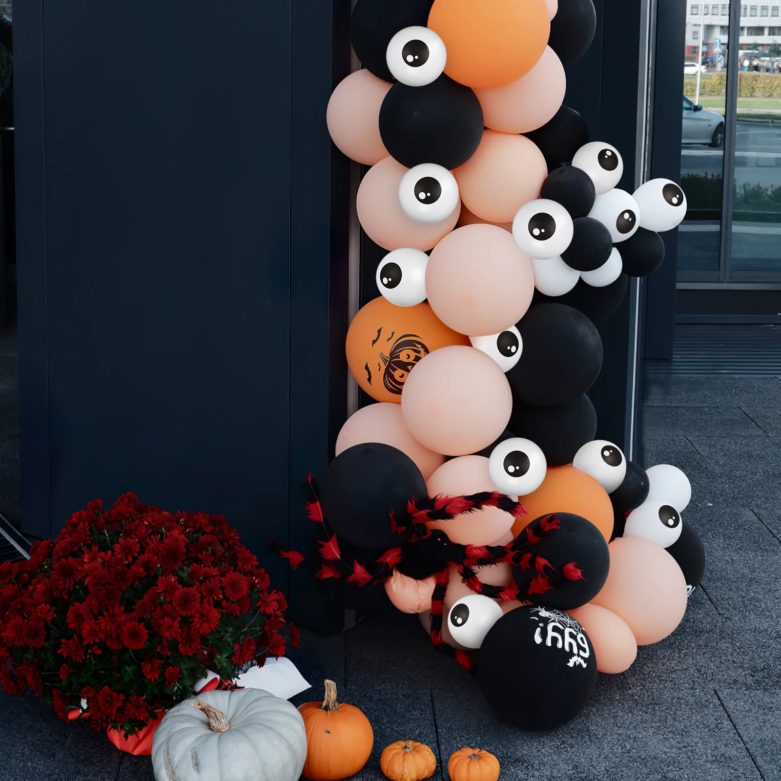 

100 Pcs Octopus Eyeball Balloons Round Style Emulsion Happy Birthday Decorations
