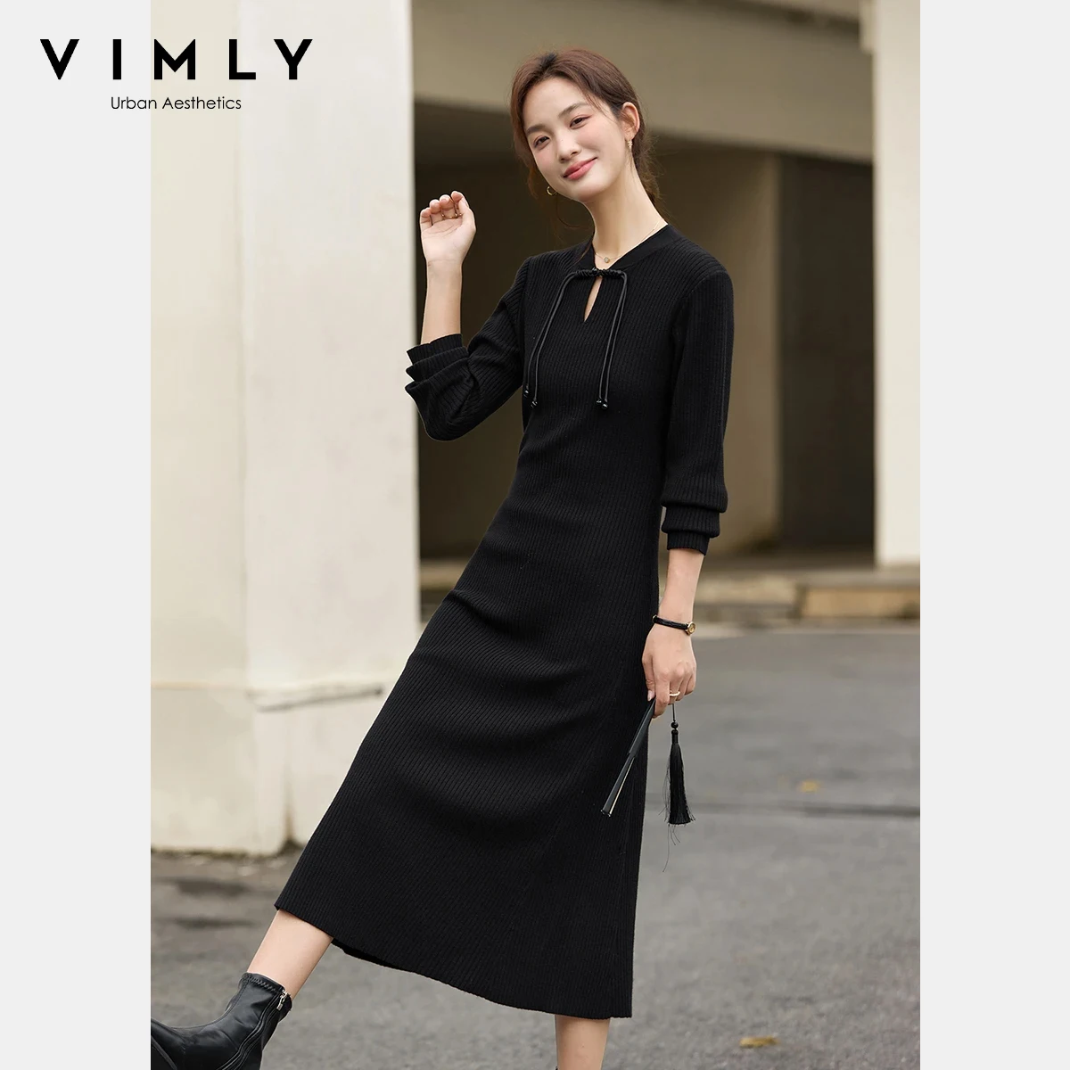 

VIMLY Women's Black Long Dress 2025 Winter Chinese Style Knit V-Neck Slim Fit Dresses Elegant Tassel Button Female Dress 75283