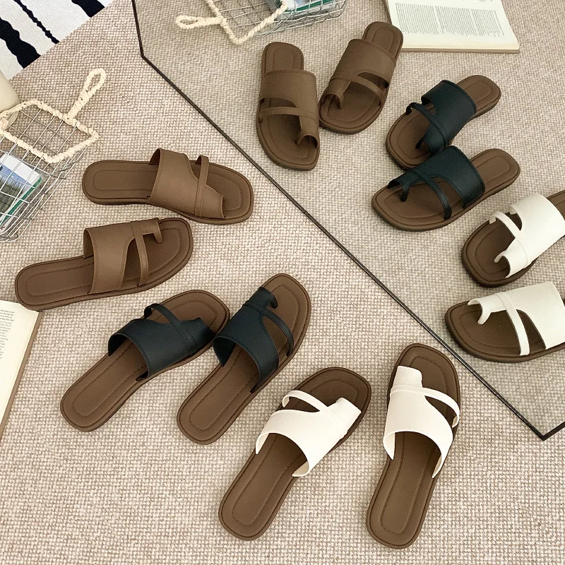 여성 여름 신상 슬라이드 샌들 플랫  thong 스타일 캐주얼 미니멀리스트 다용도 야외 로마 비치 플립플랍 가볍고 미끄럼 방지 썸네일 2