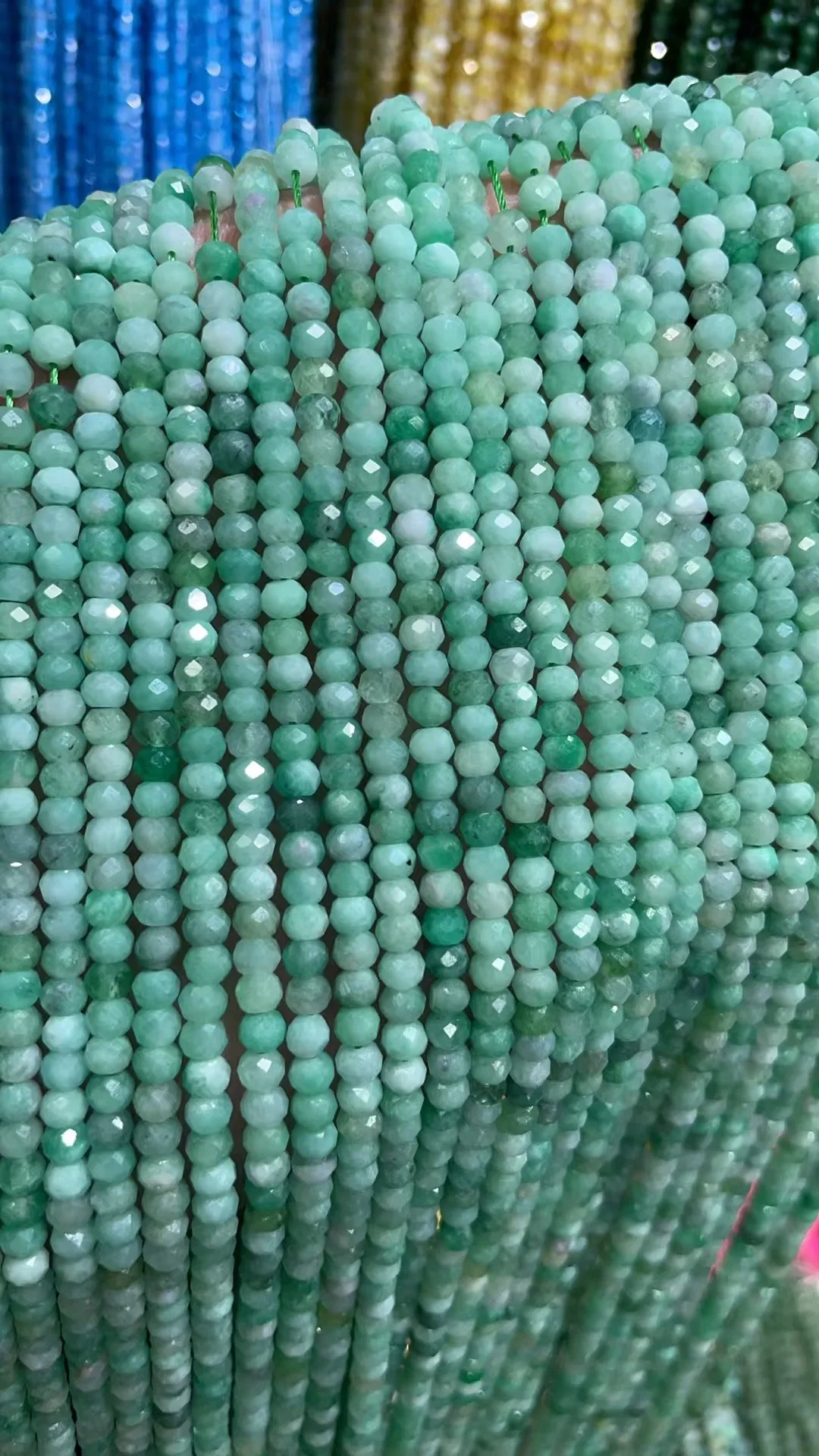 Natural Emerald 3x4mm Abacus bead Cut Length38cm