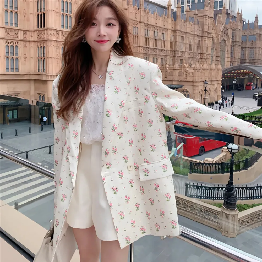 Korean niche retro custom floral long sleeved suit jacket A-line version slimming shoulder pad small suit 2024 Spring and Autumn