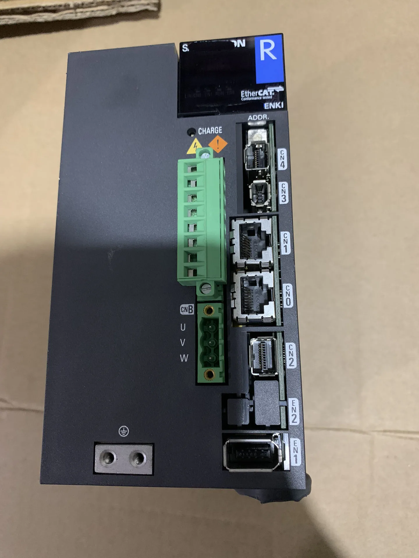 

RS2A05A0KA4W00 Servo Drive for Sanyo RS2A05A0KA4W00