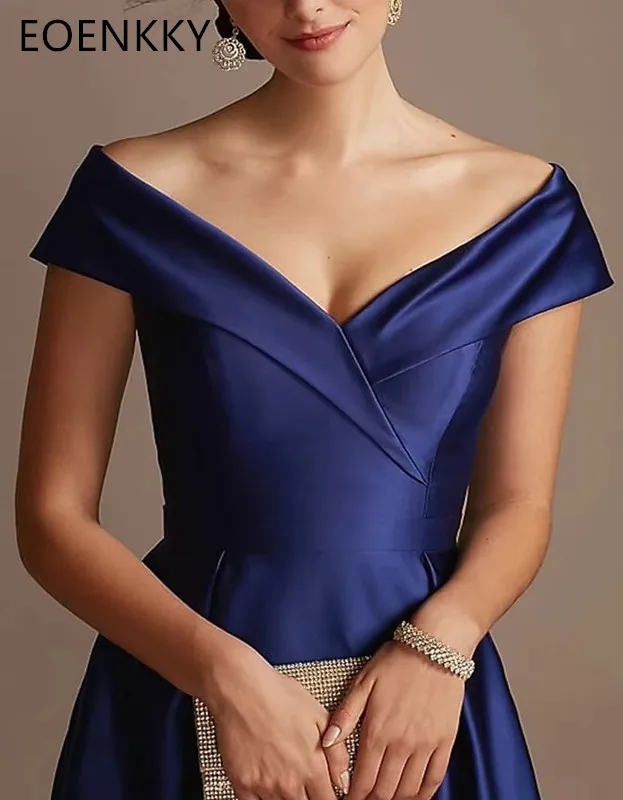 Abito da sera blu navy con spalle scoperte Abiti per la madre della sposa Taglie forti Ospiti del matrimonio Abito da festa elegante da donna