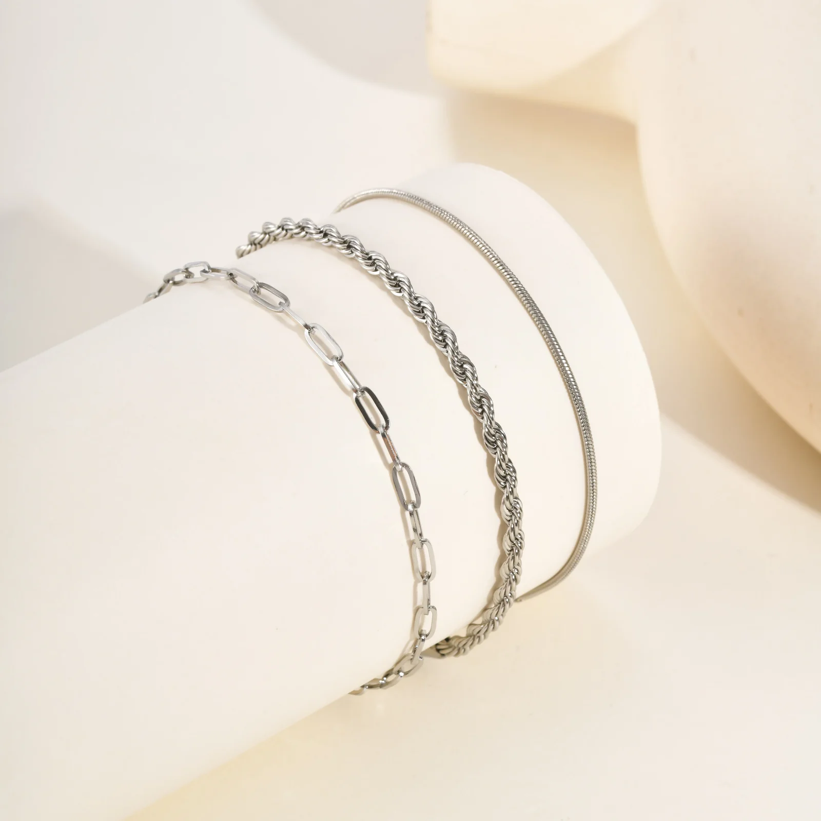 3-teiliges Damen-Armband-Set aus Edelstahl, Wasserfeste Verstellbare Gedrehte Ketten-Armbänder, Modisches Punk-Schmuckset