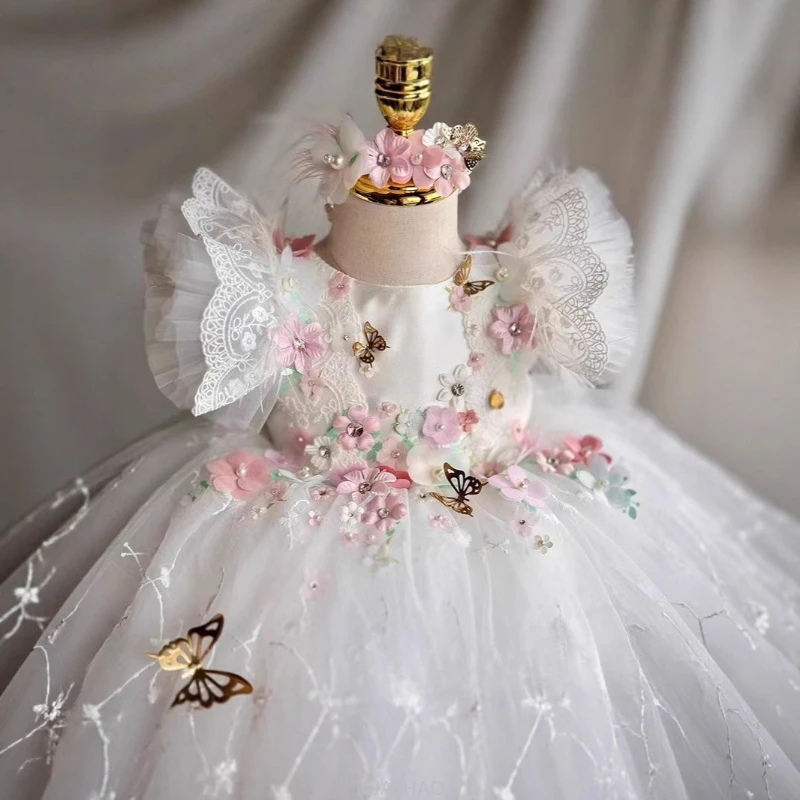 

Wed Dress 2025 Newborn Baby Christening GownFirst Birthday Party Outfit Kids Children Vestido First Month Celebration Dresses
