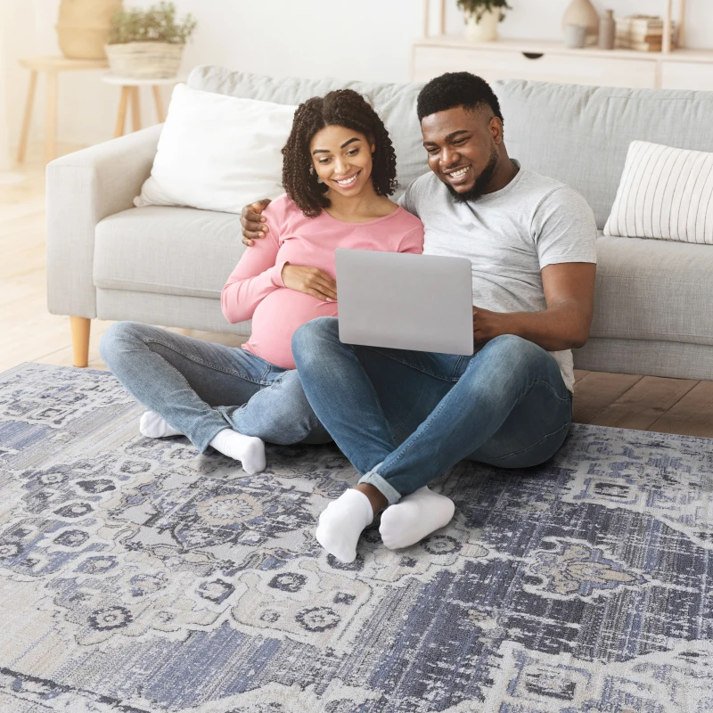 NAAR PAYAS 컬렉션 8X10 크림 / 블루 / 메달리온 지역 러그