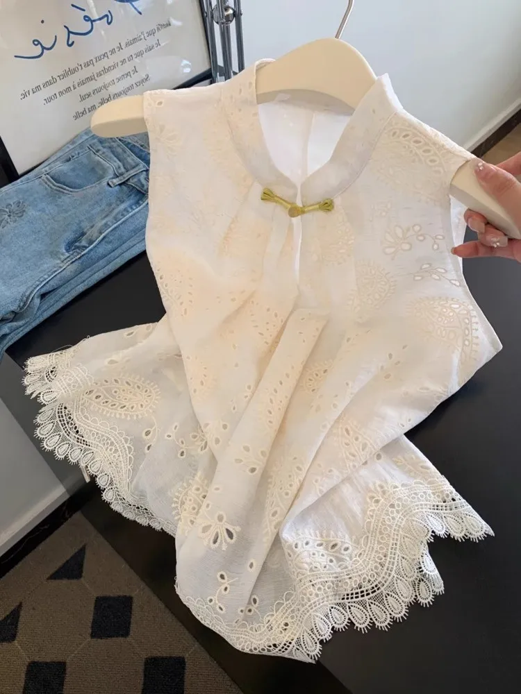 

Ele Lace Hollow out Svel irt Women's Summer Faionable Slimming Top Chinese National Sle Button Design