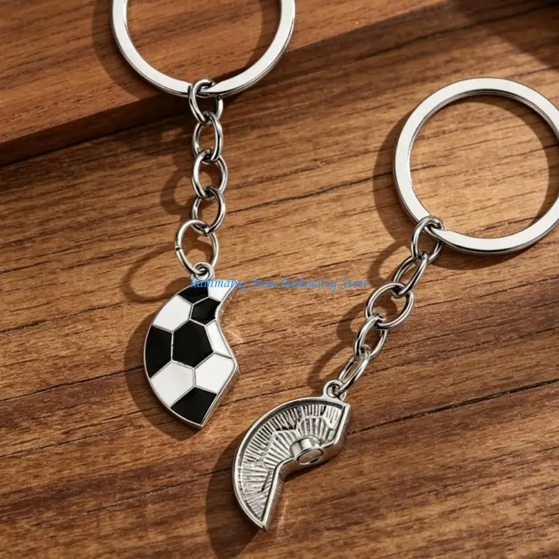 573B Pack Of 2Pcs Football Keychains With 2026 Soccer Event Theme Alloy Design For Sports Fan And Gift Giving