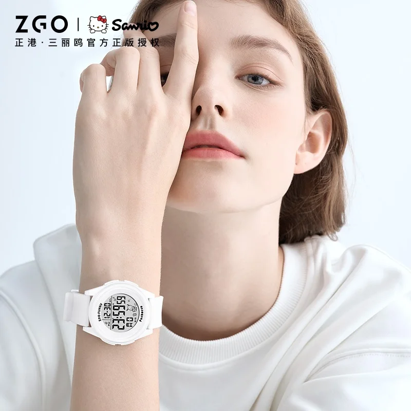 ZGO Sanrio Pochacco Kids Digital Watch, Unisex, Comfortable Strap, Alarm, Stopwatch, Sporty and Waterproof Electronic Watch 8591