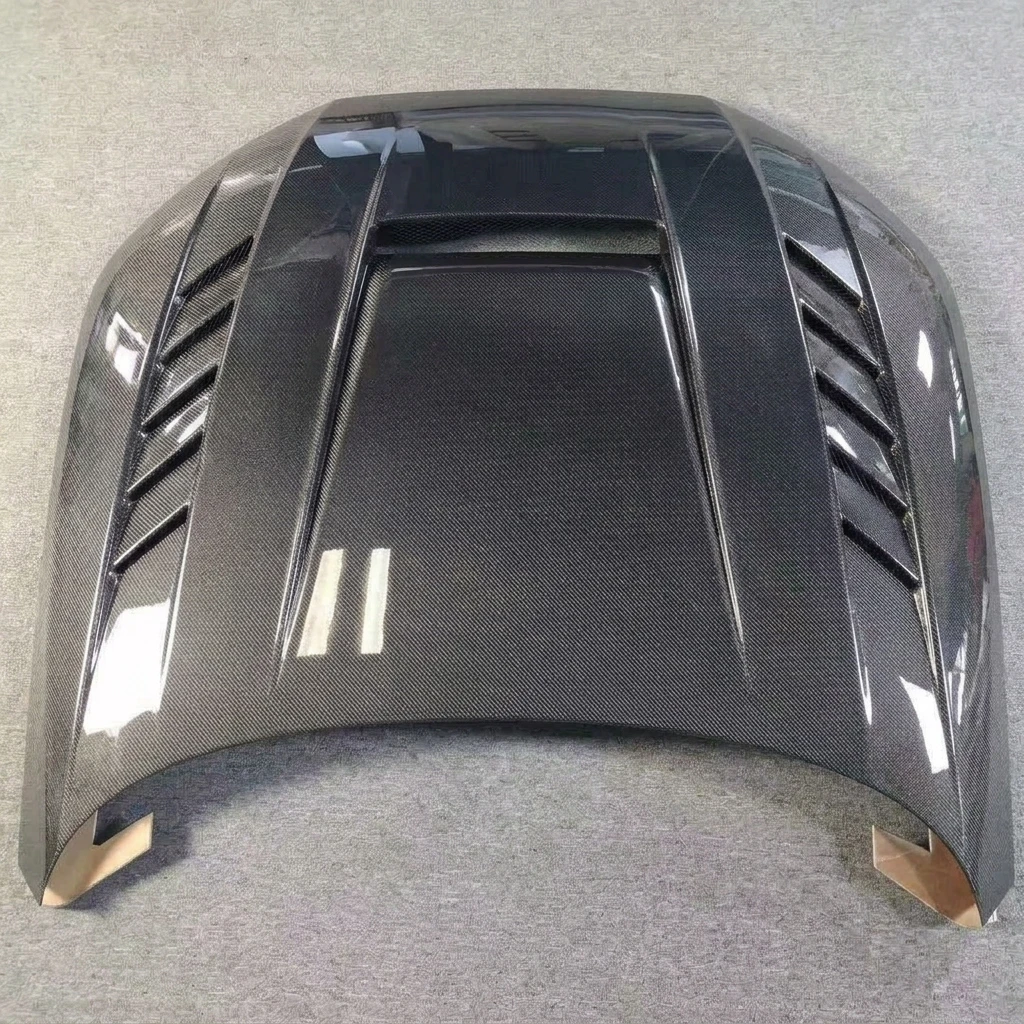 High-quality Carbon Fiber Engine Hood Bonnet For Audi A4 S4 B9 2017 - 2024 Exterior Modified Body Parts