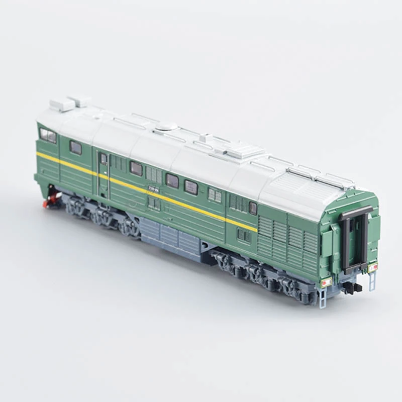 1:87 Model pociągu Radziecki 2TE116 Broad Gauge Duplex Diesel Lokomotywa Rosyjski ciężki pociąg towarowy JLKN018 Zabawka pociągowa