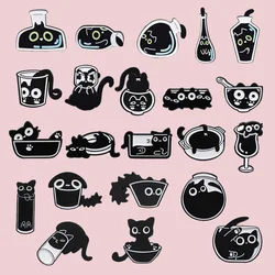 Broche Creative Cartoon Black Cat Anime Brooch Combination Cute Bottle Small Black Cat Series Set Metal Badge Pins for Backpacks