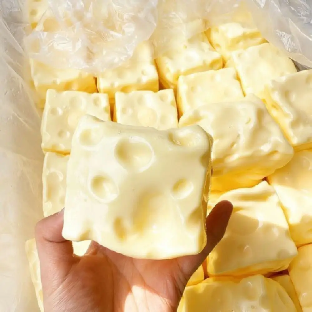 Crunchy Cheese Squeezed Cube 5/6/7cm Building Blocks Crackling Cheese Pinch Comfortable Kneading Cheese Squishy Toy