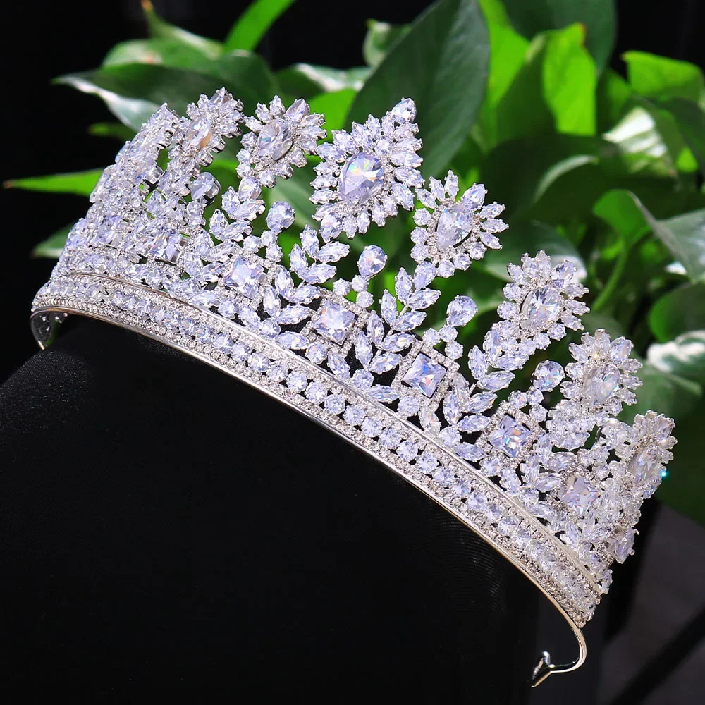 Luxury CZ Tiaras Tall Crowns Wedding Accessories Women Zircon Hair Jewelry Queen Party Champagne Headdress Birthday Party Gifts