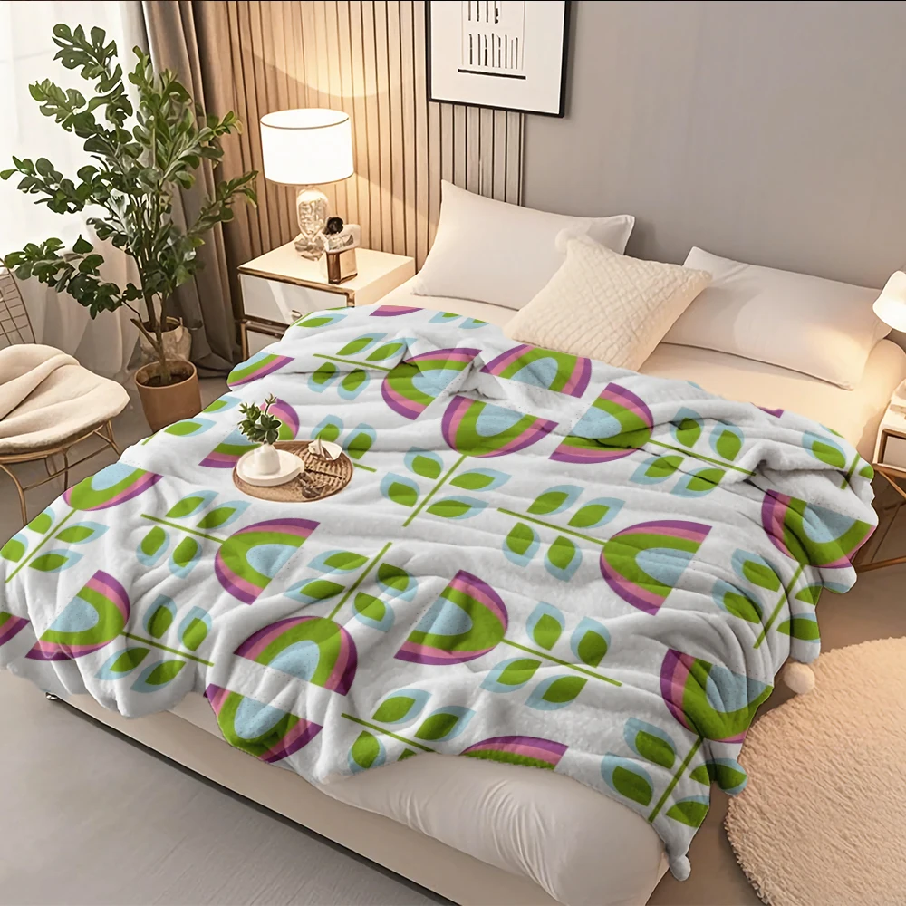 

Transitional Seasons Luxury Flannel Soft Blanket Scandinavian Flower Pattern Plush Throw Coverlet Eco-friendly Blankets