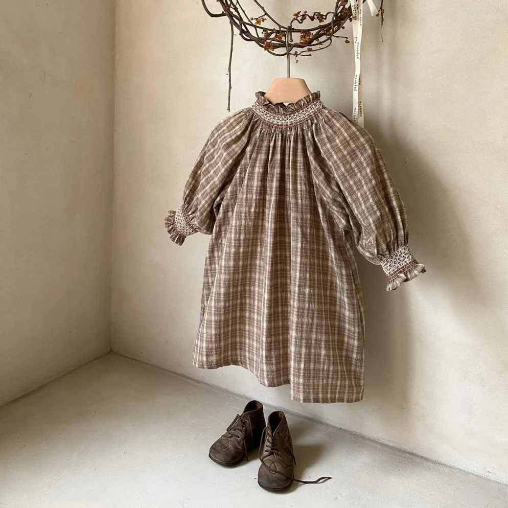 2026 Spring New Baby Girl Long Sleeve Casual Dress Girls Vintage Plaid Dress Kids Lace Collar Princess Dress Infant Clothes