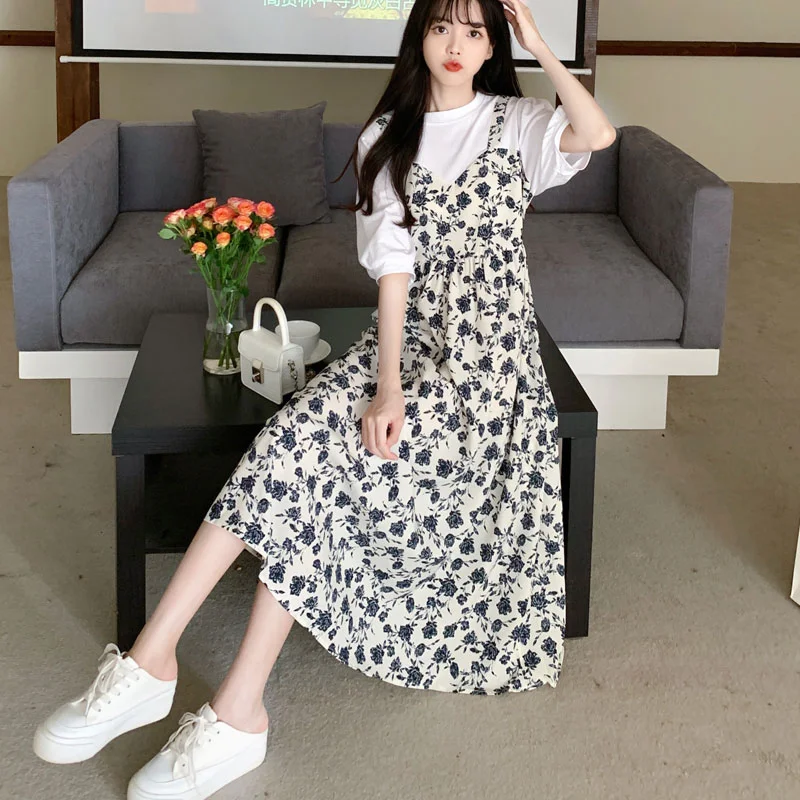 

Unique and Elegant Women's Suspender Dress in Summer of 2024 with Floral, Sweet and Slim Dress