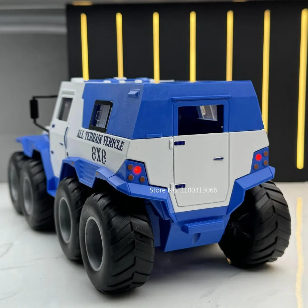 1/24 Alloy Car Model Russian Avtoros Shaman 8*8 Diecasts Off-road Vehicle with Light Sound Pull Back Function SUV for Boy Gifts