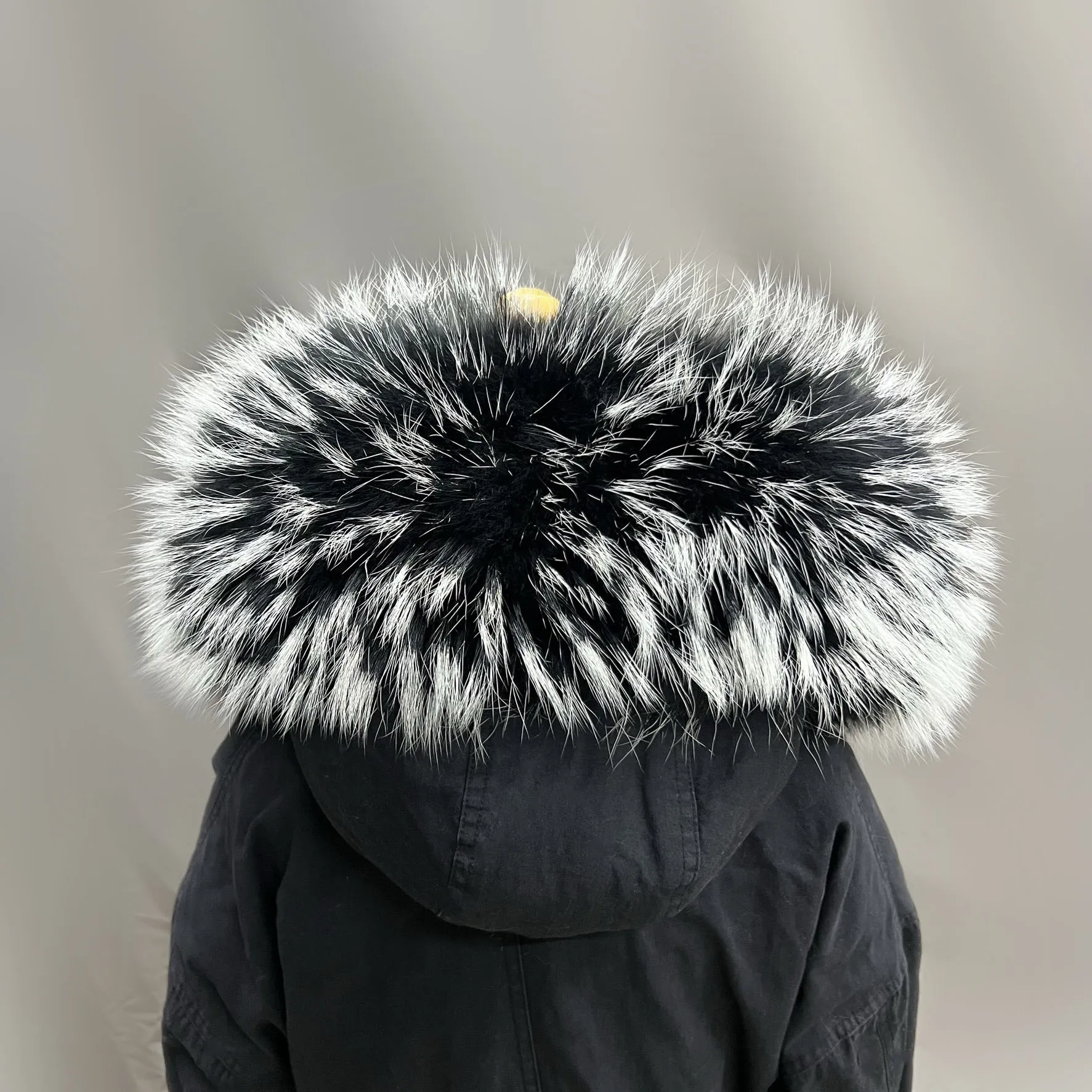 2023 REAL Raccoon Fur Collar Hats Stripe Down Jacket Cotton Coat Fur Accessories Poncho Feminino Inverno  Cachecol Luxury