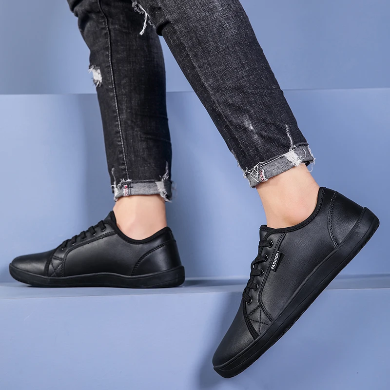 أحذية للرجال أحذية واسعة من الأمام بسيطة، أحذية رياضية مريحة، أحذية جلدية كاجوال جديدة سهلة الارتداء، أحذية مكتب بدون كعب