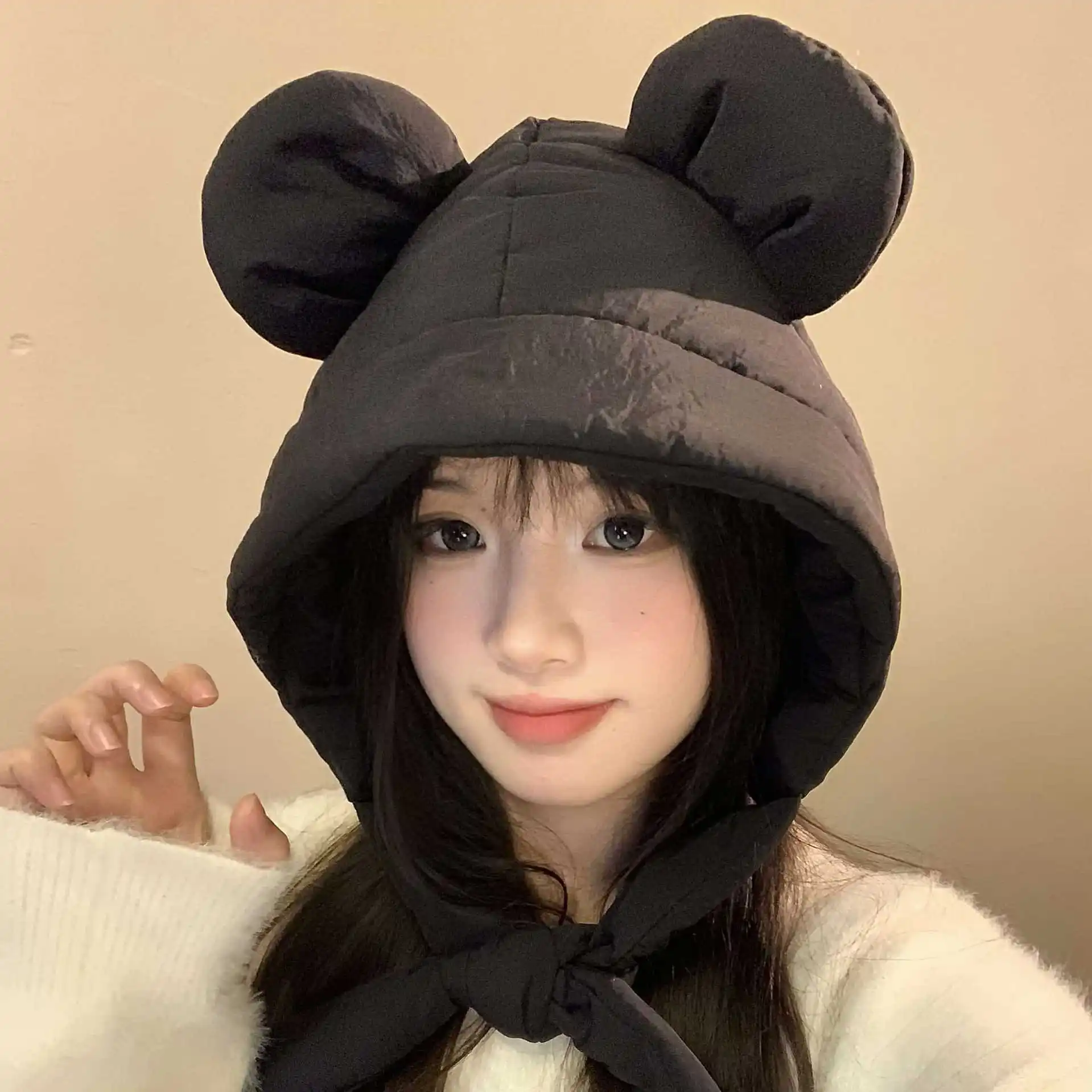 

Large-eared Down-filled Pilot Cap Winter Lightweight, Warm, Windproof, Cold-resistant, Ear-covering Strap Cycling Cap