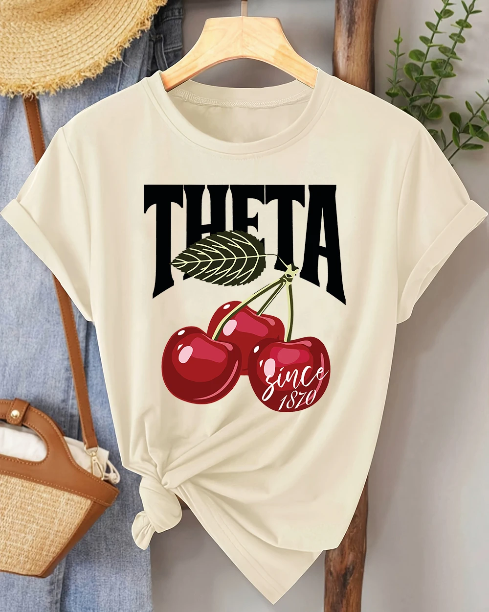 

Женская футболка в стиле ретро Fresh Cherries At The Farmers Market, модные тонкие топы с круглым вырезом, повседневная базовая спортивная женская футболка с короткими рукавами