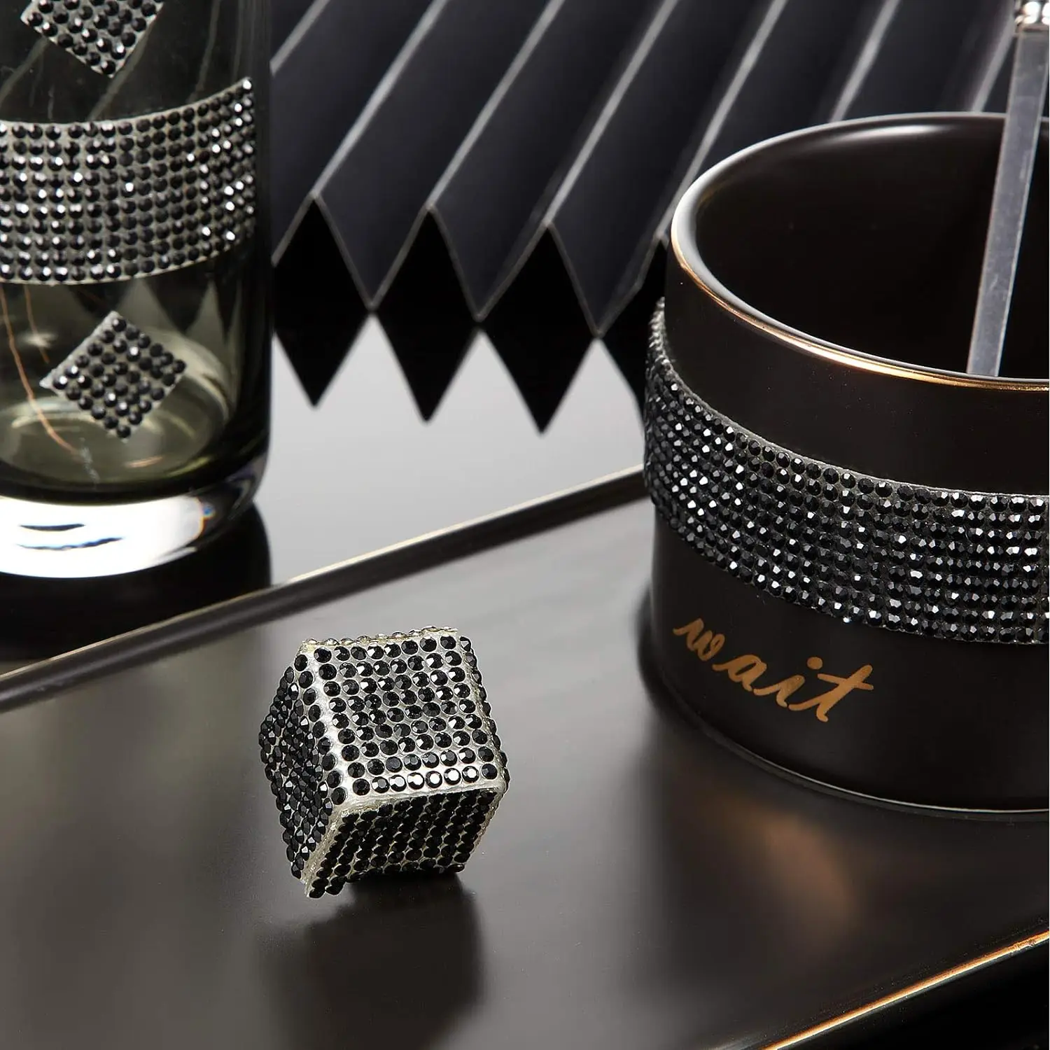 5 Stück Selbstklebende Strass-Aufkleber Glitzer-Kristall-Edelstein-Sticker Bling Bling Diamant Auto Handy Tasche Geschenkbox Party DIY Dekoration – Detail 4