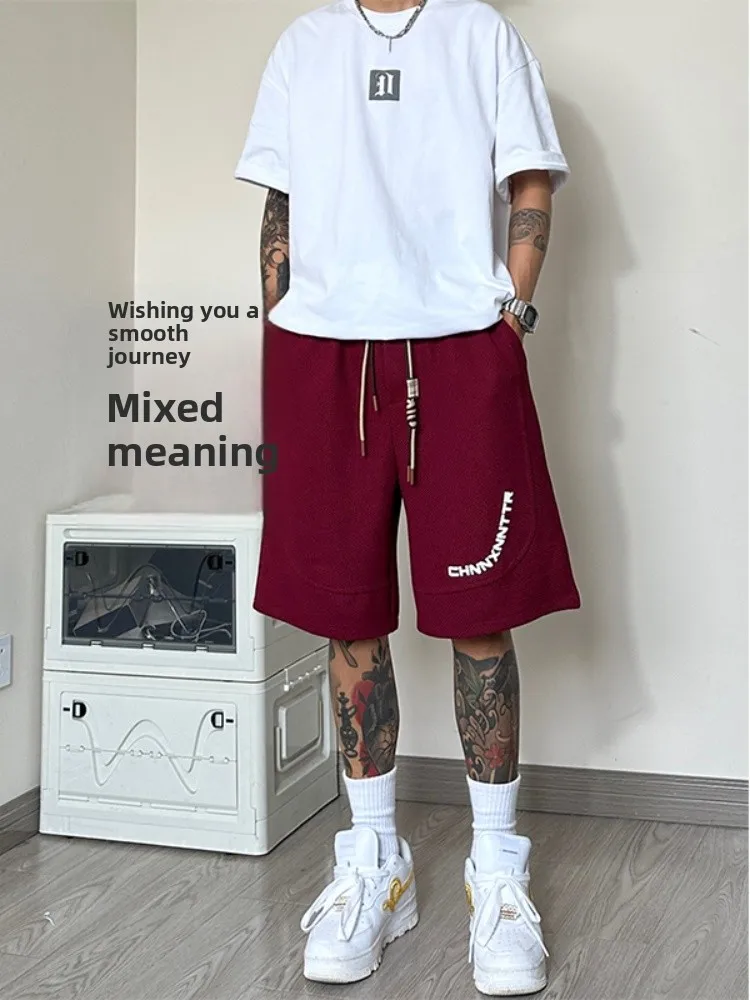 

Red Wine Color Baskeall Sports orts Men's Summer American Oversize Five-Point Middle Pants Letter Design Sensation Pants