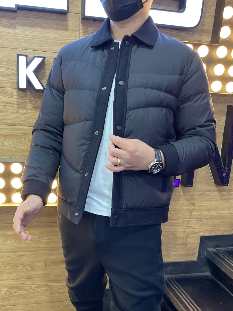 

Casual ort Men's down Jaet 2025 Winter Faion Simple Stand Collar White Du down Filling Polyester Fiber Blend Splicing